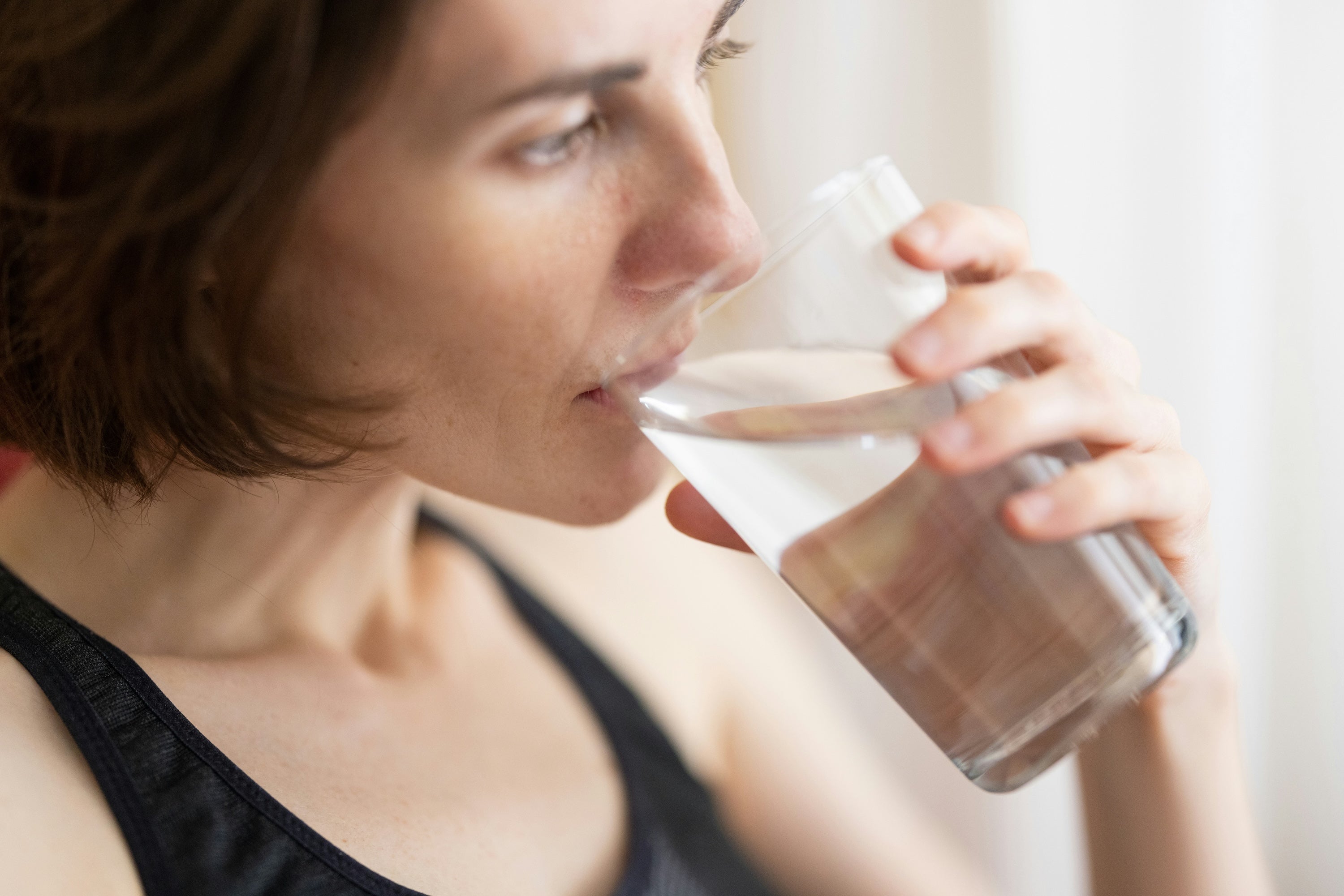 The Importance of Hydration for Maintaining Healthy Eyes